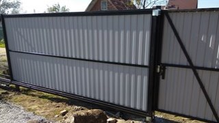 Купить сваи для ворот в Каменск-Уральский. Заказать ворота на сваях под ключ от 21517 руб